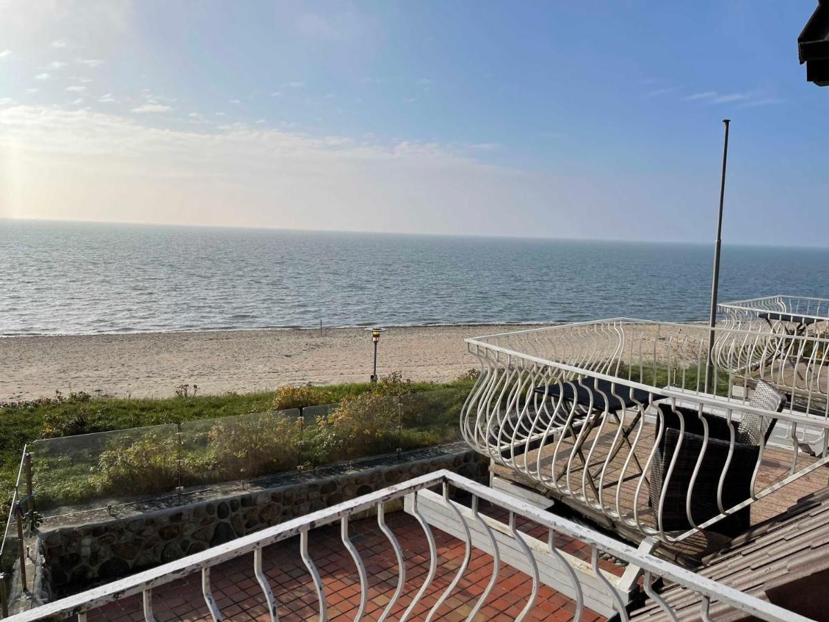 Huus Luttenblick Wyk auf Foehr Exterior photo